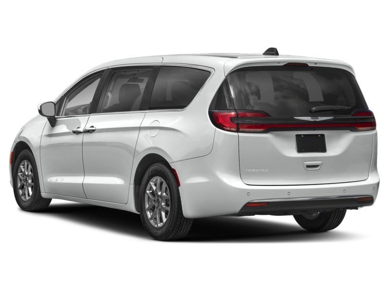 2023 Chrysler Pacifica Touring L FWD Exterior Shot 9