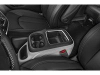 2023 Chrysler Pacifica Touring L FWD Interior Shot 7
