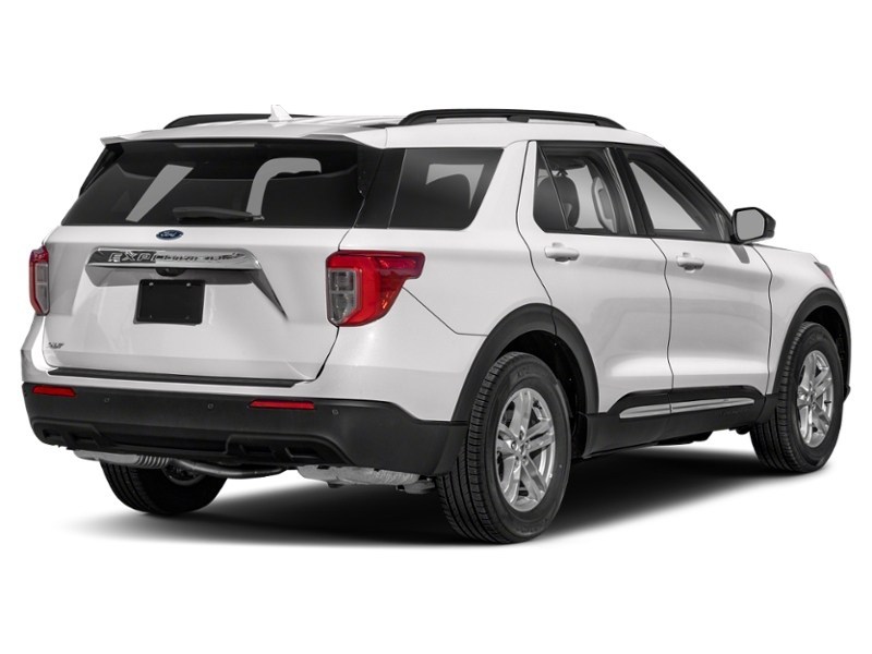 2024 Ford Explorer XLT 4WD Exterior Shot 2