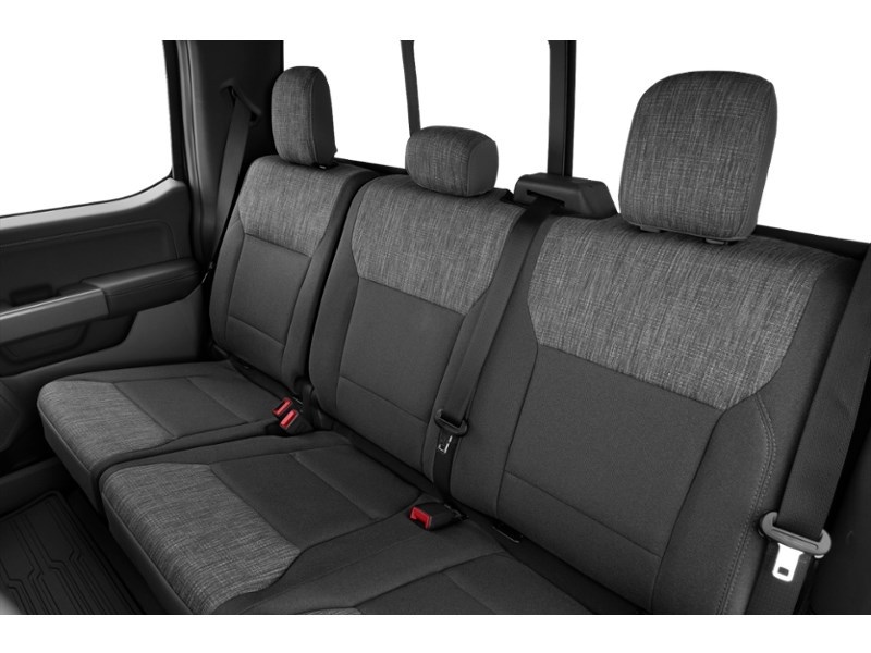 2024 Ford Super Duty F-250 SRW XLT 4WD Crew Cab 6.75' Box Interior Shot 5