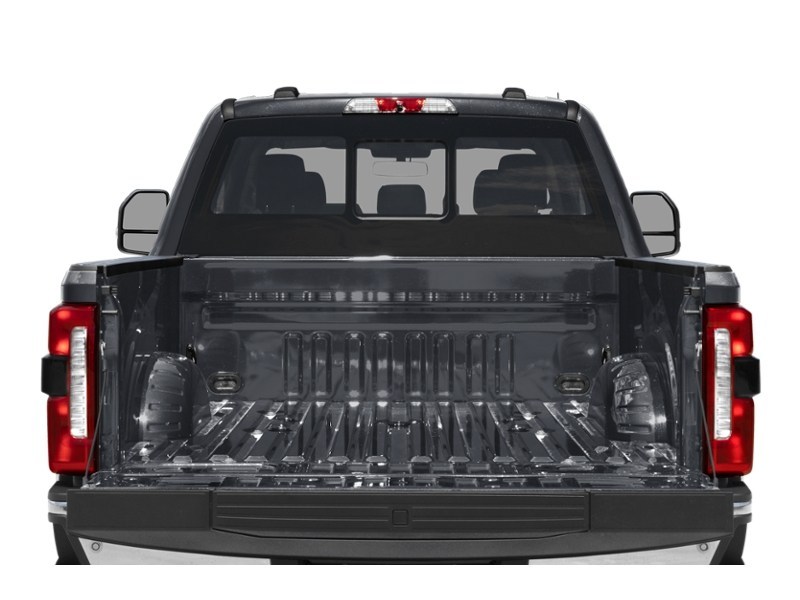 2026 Ford F-250 LARIAT 4WD Crew Cab 6.75' Box Exterior Shot 4
