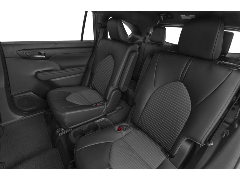2023 Toyota Highlander XSE AWD Interior Shot 5