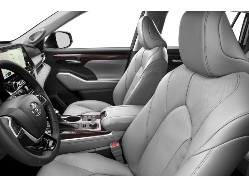 2023 Toyota Highlander Limited AWD Interior Shot 4