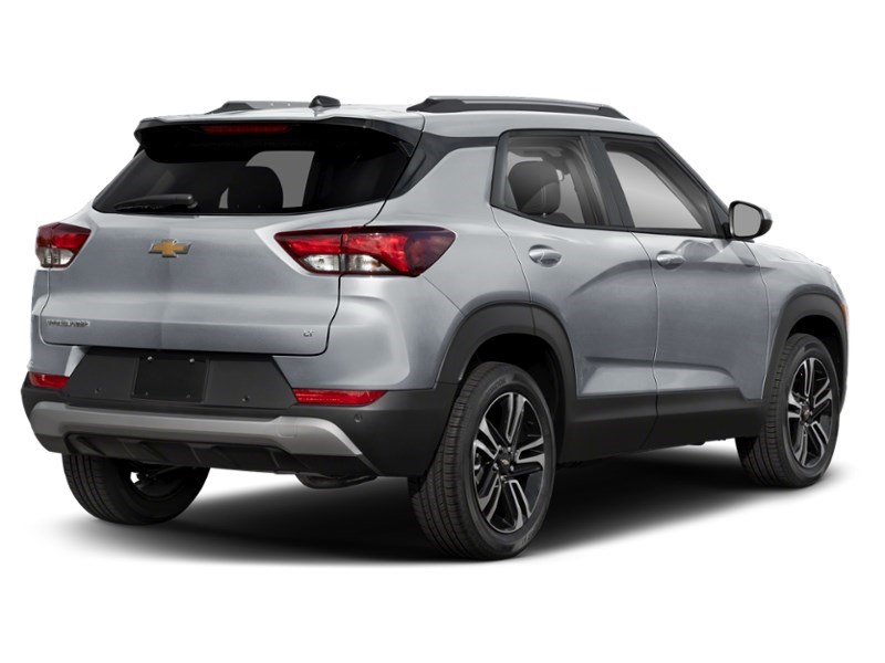 2026 Chevrolet Trailblazer AWD 4dr LT Exterior Shot 2