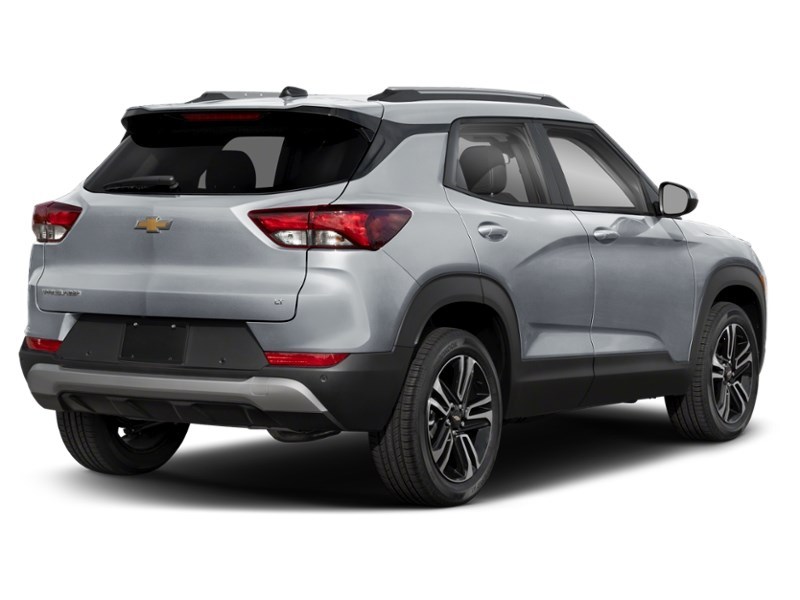 2026 Chevrolet Trailblazer AWD 4dr LT Exterior Shot 2
