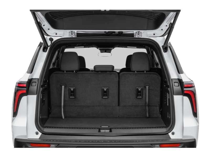2027 Chevrolet Traverse AWD 4dr LT Exterior Shot 4