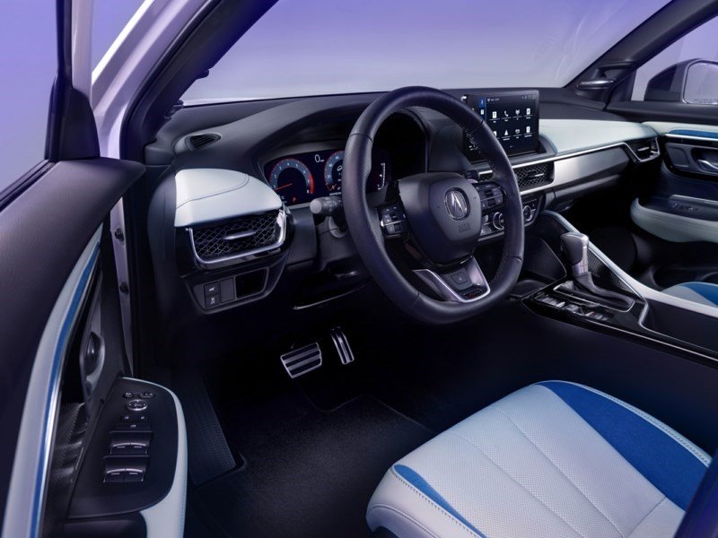 2026 Acura ADX Platinum Elite A-Spec AWD OEM Shot 5