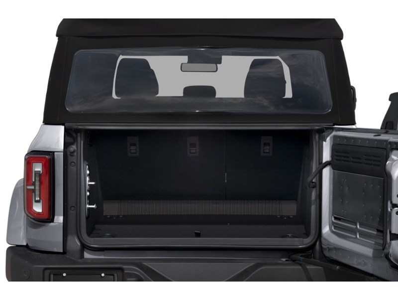 2026 Ford Bronco Outer Banks 4 Door 4x4 Exterior Shot 4