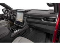 2025 GMC Yukon 4WD 4dr Denali Ultimate Interior Shot 1