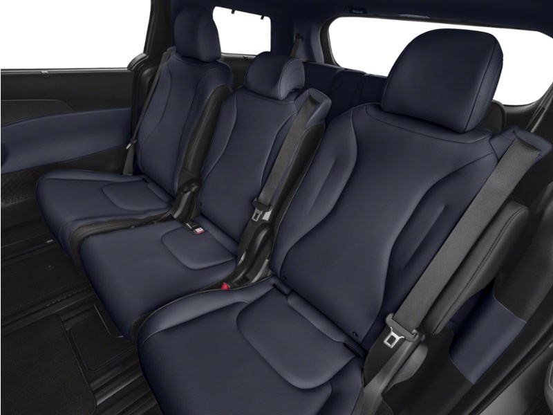 2027 Kia Carnival EX FWD OEM Shot 6