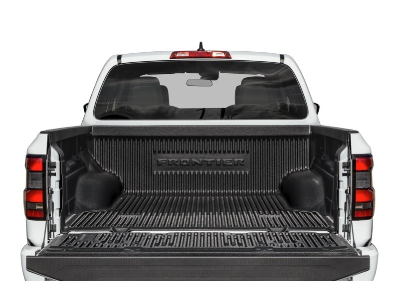 2025 Nissan Frontier Crew Cab 4x4 Long Bed SV Exterior Shot 4
