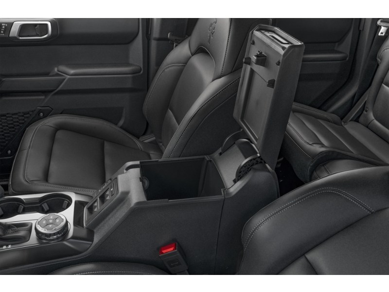 2026 Ford Bronco Badlands 4 Door 4x4 Interior Shot 7