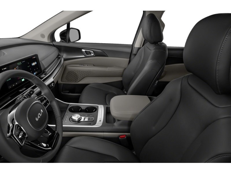 2027 Kia Carnival HEV LX FWD Interior Shot 4