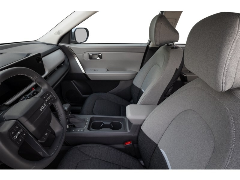 2027 Kia Seltos LX AWD Interior Shot 4