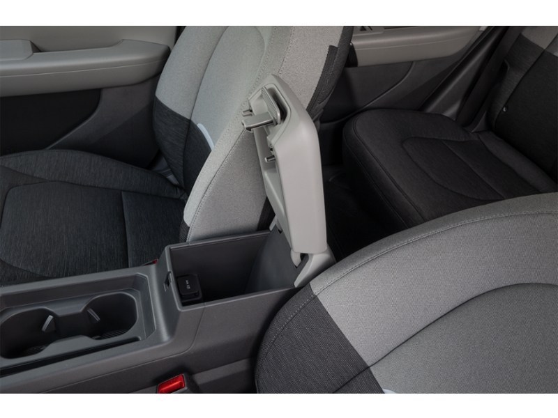2027 Kia Seltos LX AWD Interior Shot 7