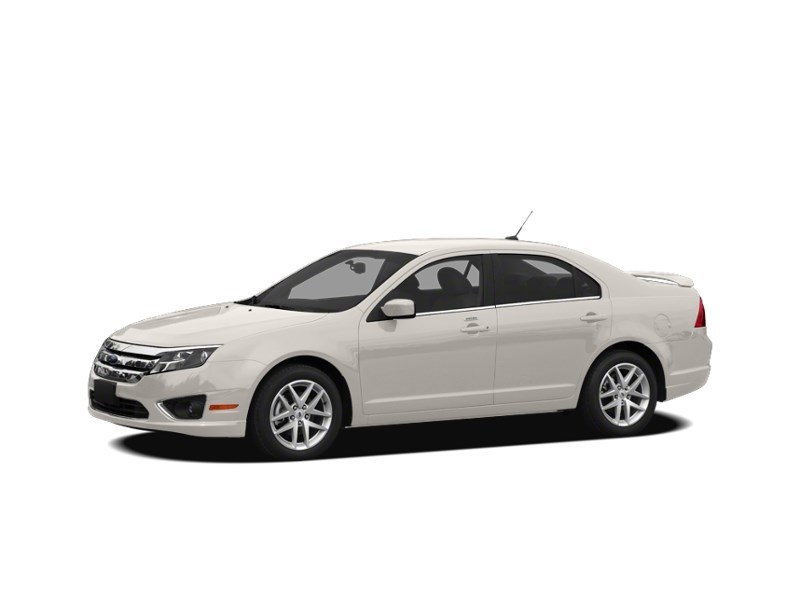 2010 Ford Fusion 4dr Sdn I4 SE FWD White Platinum Tri-Coat  Shot 5