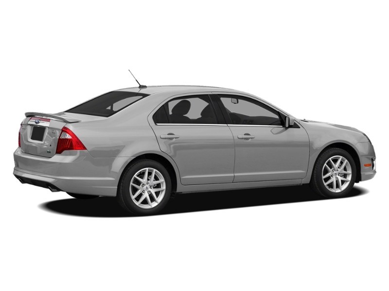 2012 Ford Fusion 4dr Sdn SEL FWD Ingot Silver Metallic  Shot 29