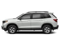 2023 Honda Passport TrailSport AWD Platinum White Pearl  Shot 16