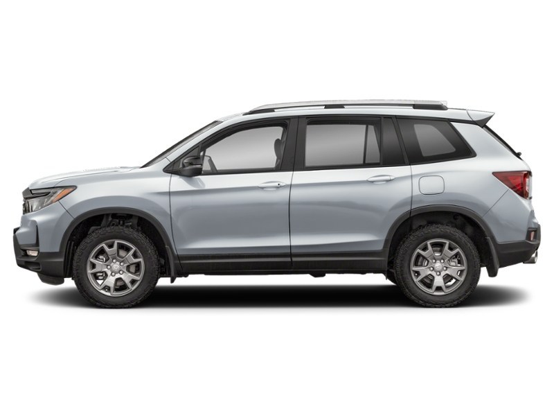 2024 Honda Passport TrailSport AWD Lunar Silver Metallic  Shot 3
