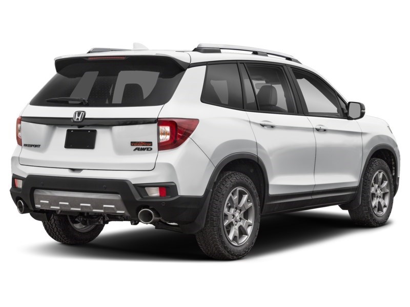 2024 Honda Passport TrailSport AWD Platinum White Pearl  Shot 2