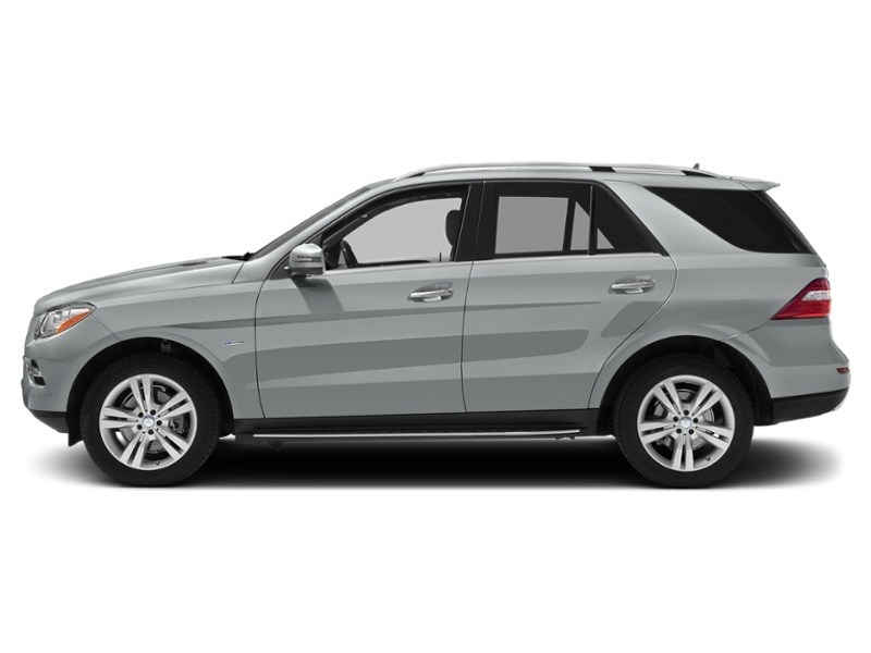 2013 Mercedes-Benz M-Class 4MATIC 4dr ML 350 BlueTEC Iridium Silver Metallic  Shot 39