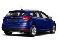 2015 Ford Focus 5dr HB SE Performance Blue Metallic  Shot 2