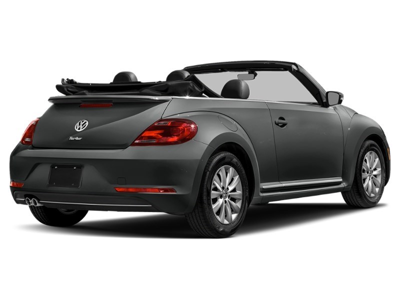 2018 Volkswagen Beetle Trendline Auto Platinum Grey Metallic w/Black Roof  Shot 24
