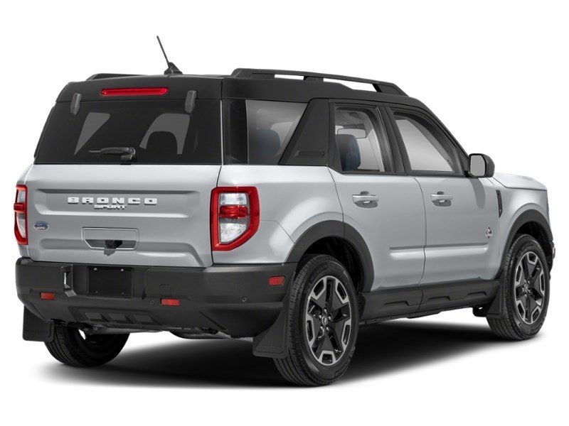 2021 Ford Bronco Sport Outer Banks | 4X4 | 1.5L | B&O | TOW | ADPTV CRUIS Iconic Silver Metallic  Shot 2