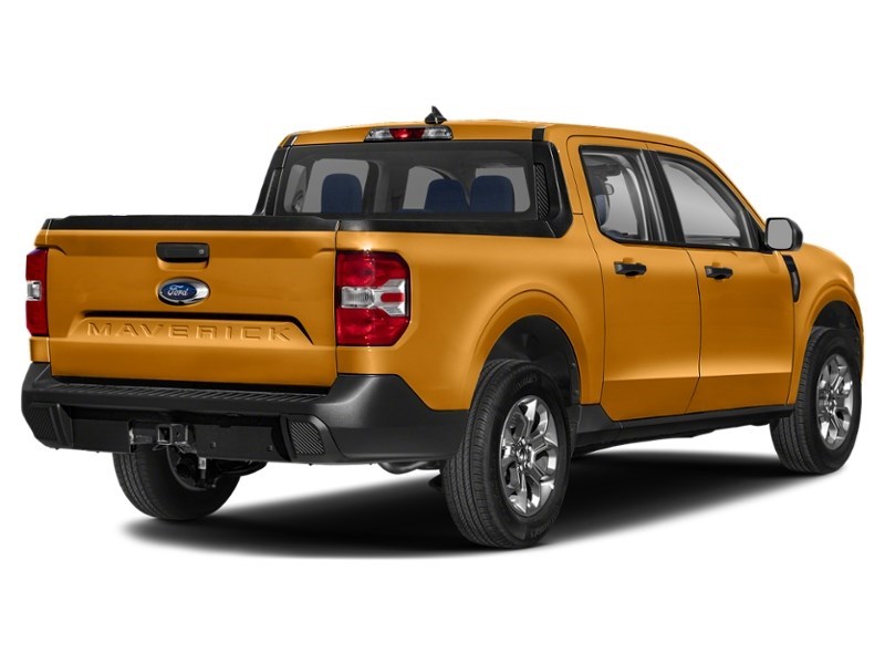 2023 Ford Maverick XLT AWD SuperCrew Cyber Orange Metallic Tri-Coat  Shot 34