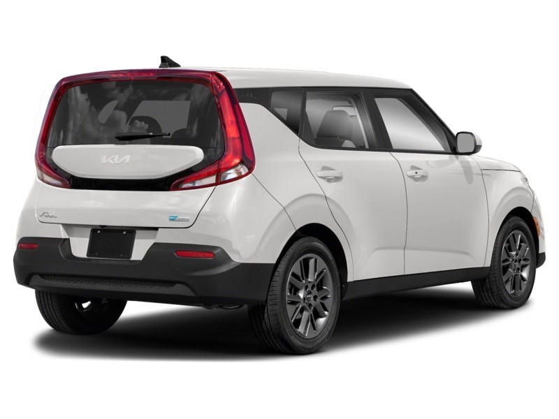 2022 Kia Soul EX IVT Snow White Pearl  Shot 2