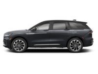 2026 Lincoln Nautilus Reserve AWD Infinite Black Metallic Clearcoat  Shot 5